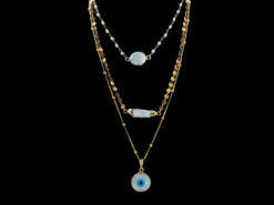 πολλα κολιε μαζι αλυσιδες