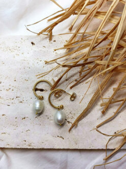 σκουλαρικια με περλες κρεμαστα