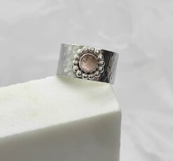 κυματιστο σφυρηλατο δαχτυλιδι