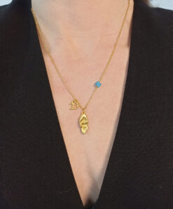 κολιε γουρι