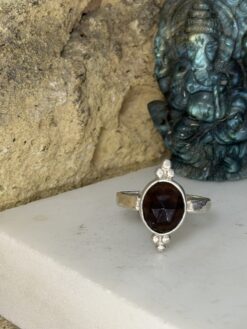 Ασημένιο Δαχτυλίδι Με Smoky Stone